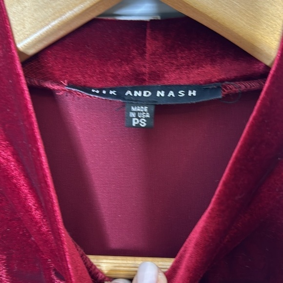 Nick and Nash mock neck velvet sleeveless red dress SzPS - Picture 4 of 6